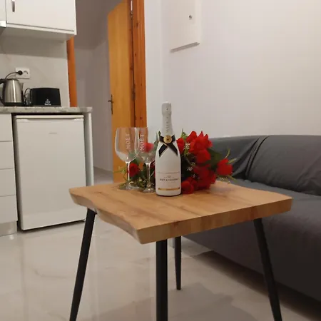 Lägenhet By The Sea Rhodes City