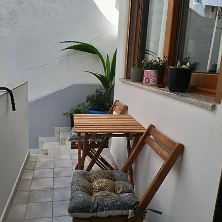 Apartment By The Sea